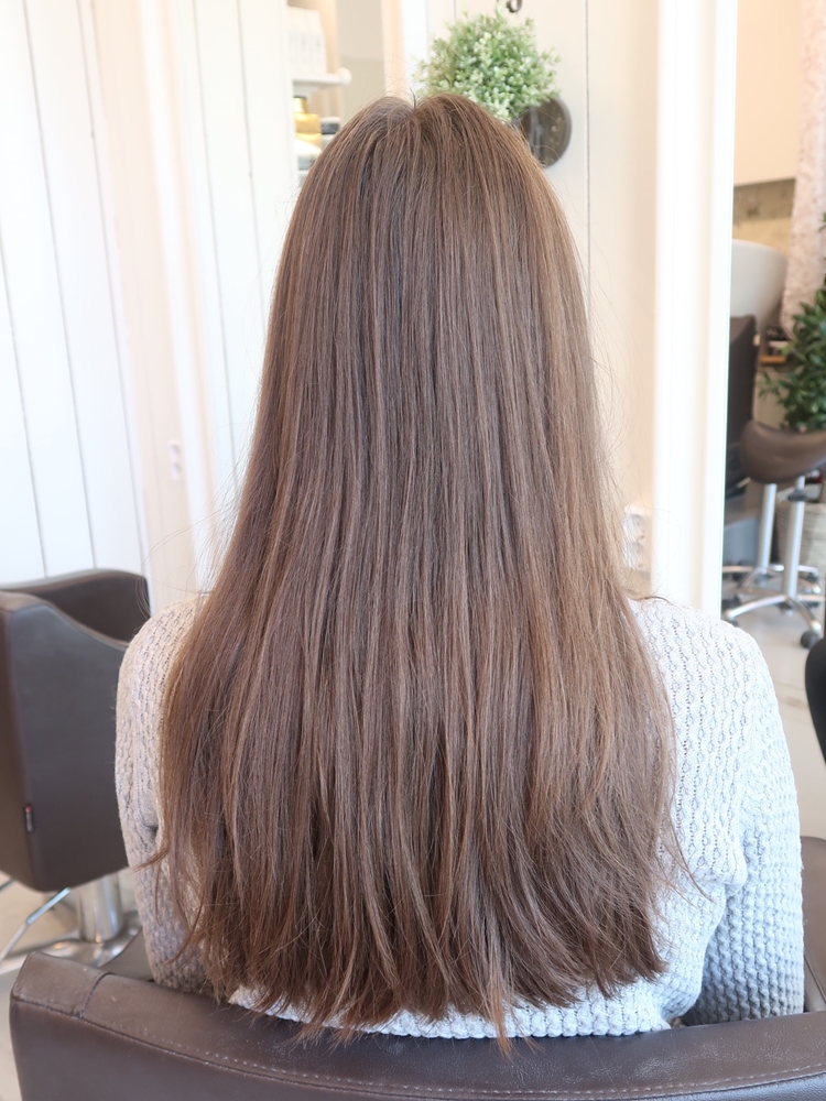 Balayage på mörkt hår