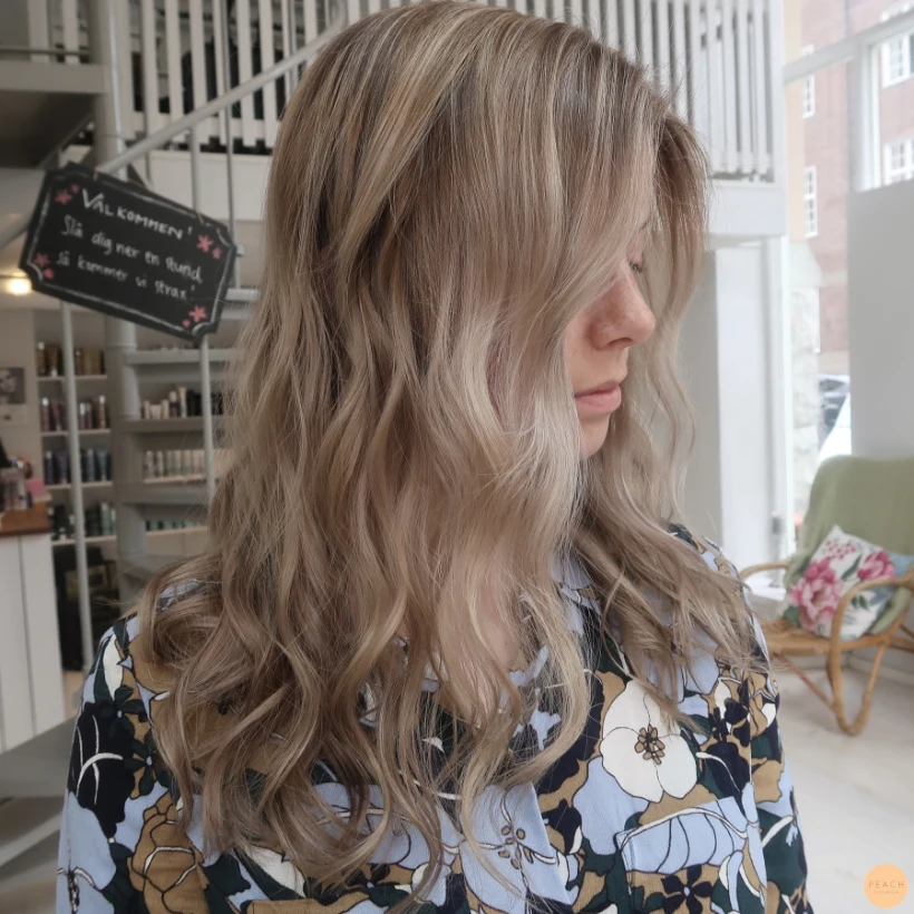 Blond balayage