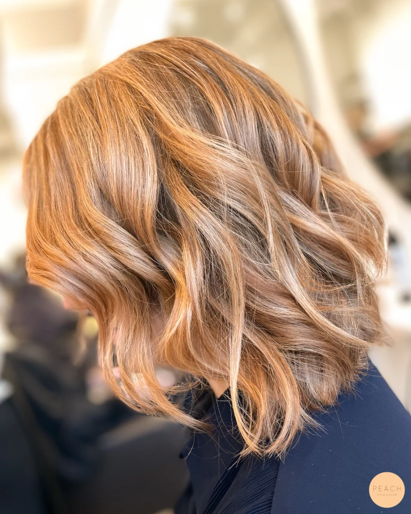 Peach blonde med fina babylights